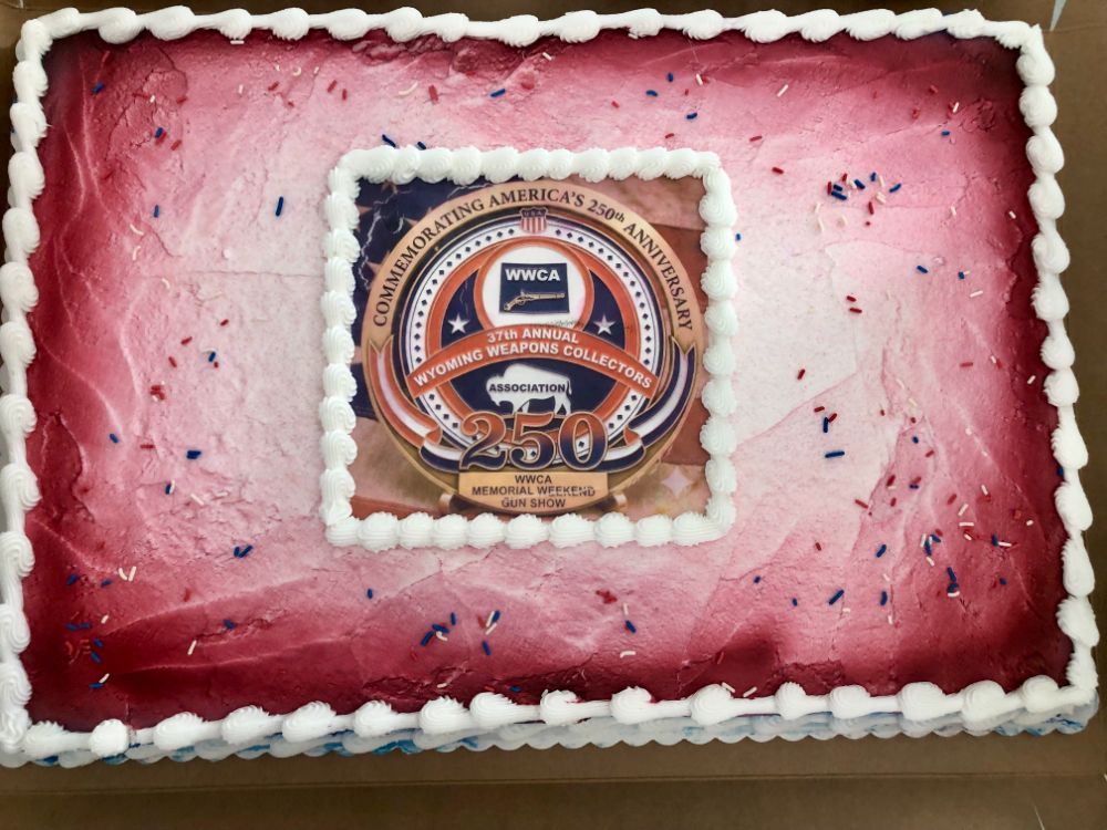 A sheet cake decorated with the WWCA seal commemorating America's 250th anniversary.
